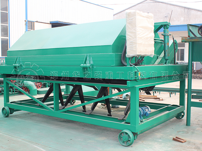 秸稈發(fā)酵有機肥設備